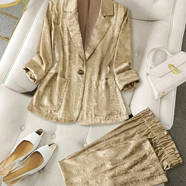 Metallic lapel women's suit